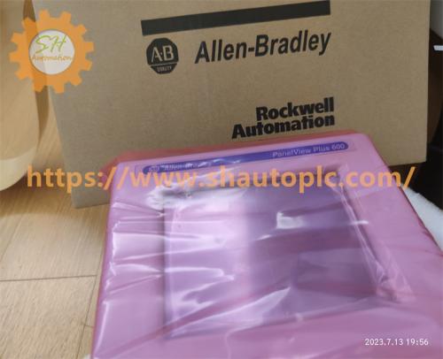 Allen Bradley 2711P-T9W22D8S